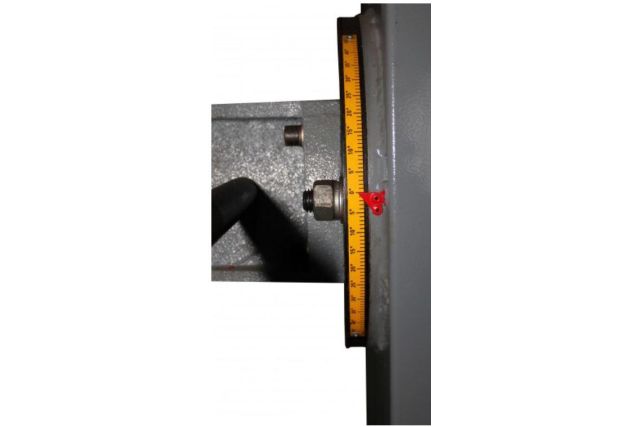 Сверлильно-пазовальный станок Holzmann LBM 250C