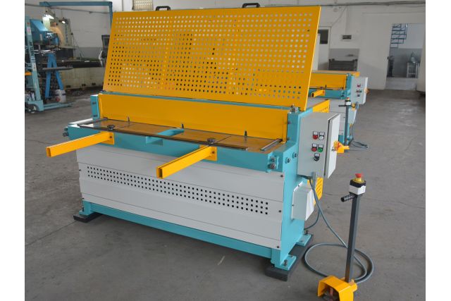 Гильотинные ножницы Ckemsa ERGM 1520 × 2,0 мм