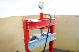 Прес гідравлічний Holzmann WP 20H Прес гідравлічний Holzmann WP 20H