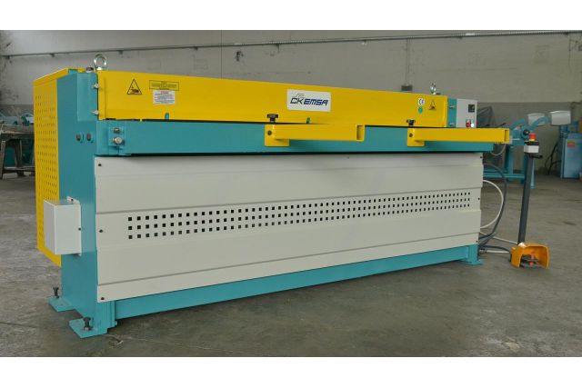 Гільйотинні ножиці Ckemsa ERGM 2020 × 2,0 мм