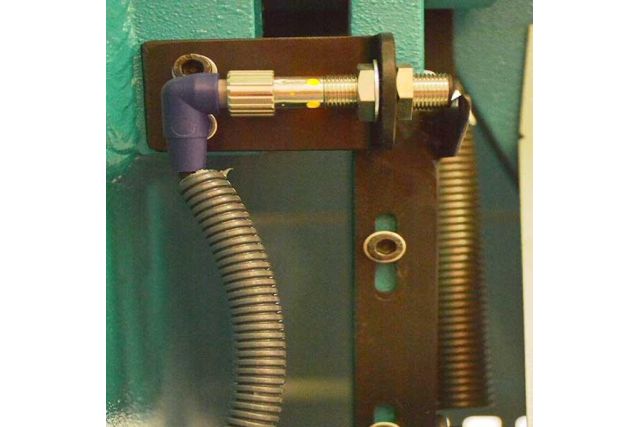 Гільйотинні ножиці Ckemsa ERGM 1320 × 2,5 мм