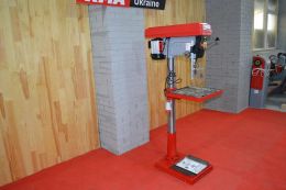 Сверлильный станок Holzmann SB 4132LR