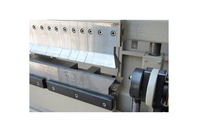 Ручной листогиб с поворотной балкой CK EMSA AFM 1270х1,5