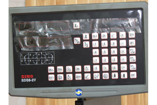 Токарно-винторезный станок Holzmann ED 1000NDIG