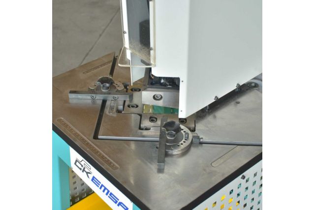 Кутовисічний верстат з фіксованим кутом CK EMSA PN-3