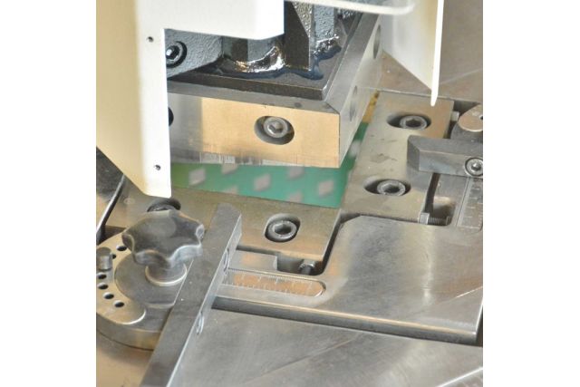 Кутовисічний верстат з фіксованим кутом CK EMSA PN-3