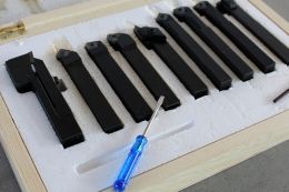 Резцы токарные, КОМПЛЕКТ из 9 шт. 10 мм Holzmann 9TLG10 Резцы токарные, КОМПЛЕКТ из 9 шт. 10 мм Holzmann 9TLG10