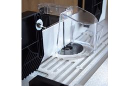 Фрезерный станок BAMATO BFM-610 с комплектом цанговых патронов Фрезерный станок BAMATO BFM-610 с комплектом цанговых патронов