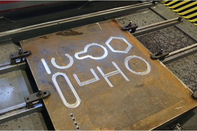 Сверлильный станок с ЧПУ Akyapak ADP 3000x4000