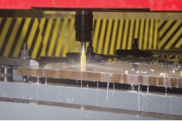 Сверлильный станок с ЧПУ Akyapak ADP 3000x4000 Сверлильный станок с ЧПУ Akyapak ADP 3000x4000