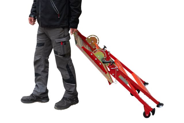 Регульований зварювальний стіл Holzmann ST750F