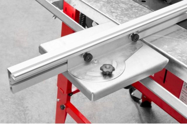 Циркулярная пила Holzmann TS 315SE