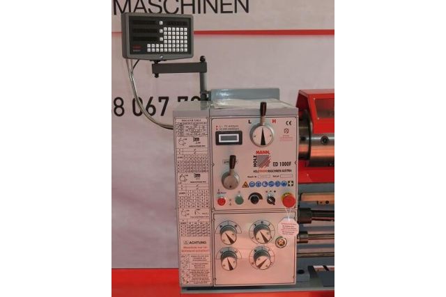 Токарный станок по металлу с охлаждением Holzmann ED 1000FDIG