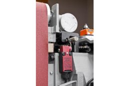 Ленточно-шлифовальный станок Holzmann R 455B Ленточно-шлифовальный станок Holzmann R 455B