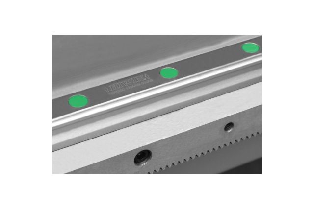 Фрезерний верстат з ЧПК CORMAK C2030 ATC PREMIUM