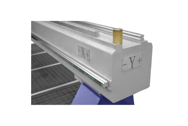 Фрезерний верстат з ЧПК CORMAK C2030 ATC PREMIUM