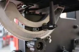 Стрічкова пила Holzmann HBS 230HQ 9