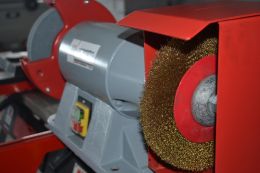 Точильно-шлифовальный станок Holzman DSM 200DS