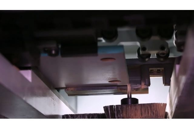 Сверлильно-присадочный станок с ЧПУ AES SIRIUS 950