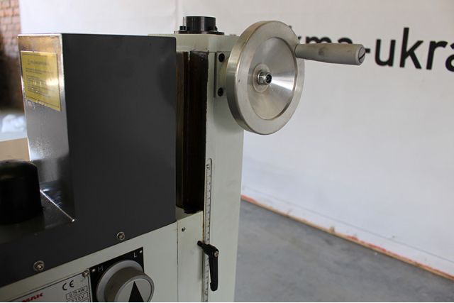 Фрезерний верстат CORMAK HK-25L Vario