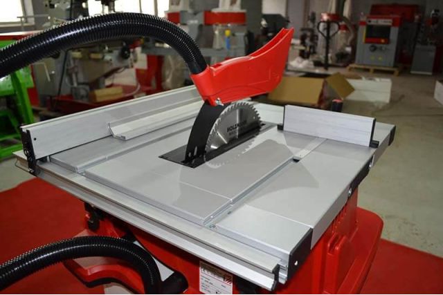 Циркулярна пила Holzmann TK 255