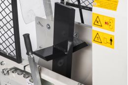 Полуавтоматическая машина для резки и раскола дров Lumag SSA 500 GH-PRO