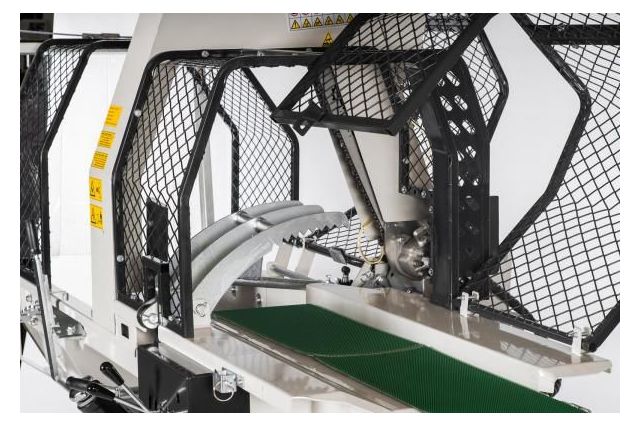 Полуавтоматическая машина для резки и раскола...