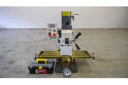 Фрезерний верстат CORMAK HK-25L Vario