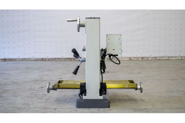 Фрезерный станок CORMAK HK-25L Vario