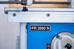 Фрезерний верстат з кареткою NETMAK FR 2000 S