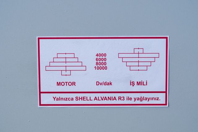 Фрезерный станок с кареткой NETMAK FR 2000 S