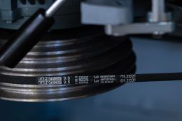 Фрезерний верстат з кареткою NETMAK FR 2000 S