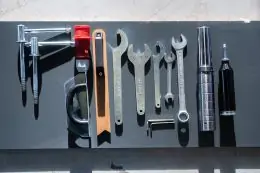 Фрезерний верстат з кареткою NETMAK FR 2000 S 18