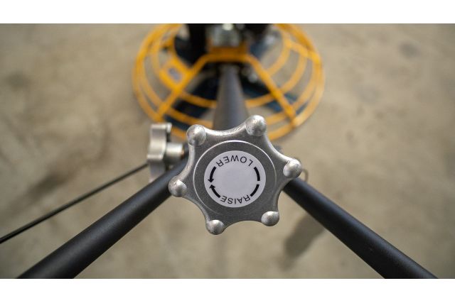 Затирочная машина по бетону Lumag BT900