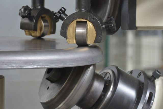 Отборочно-отрезной станок Isitan SDK 6