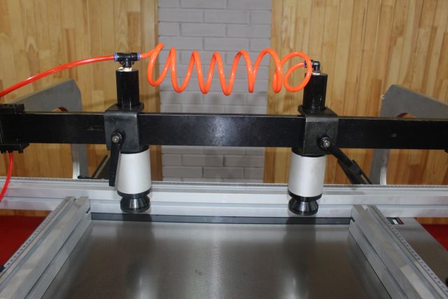 Свердлильно-присадний верстат Holzmann DBM 21N