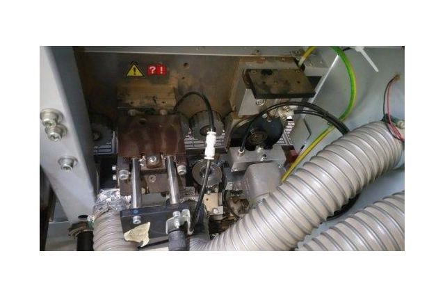 Кромкооблицювальний верстат Brandt AMBITION 1110 F