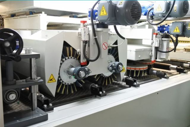 Щітково-шліфувальний верстат KA-MA KR FZM 1300-2