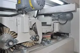 Автоматический щеточно-шлифовальный станок KA-MA KR FZM 1300-1 4