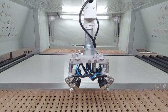 Автоматична фарбувальна камера KAMA KR BM 1000-B