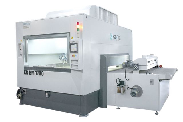 Автоматична фарбувальна камера KAMA KR BM 1700