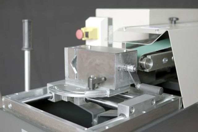 Комбінований шліфувальний верстат для труб і...