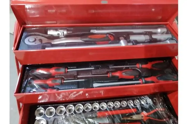 Набор инструментов Holzmann WZK 86CRV 4