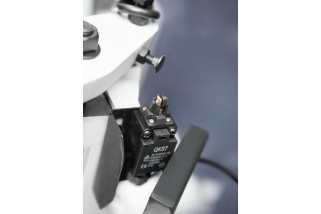 Ленточная пила CORMAK BS 712 R 230V