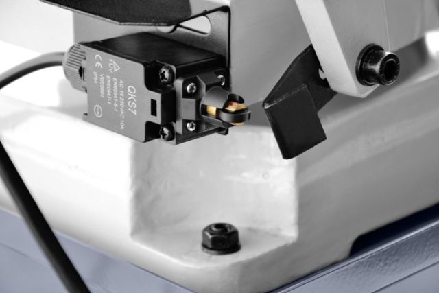 Стрічкопильний верстат по металу CORMAK BS128 HDRC