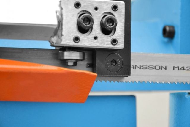 Ленточная пила по металлу Cormak S-200RH