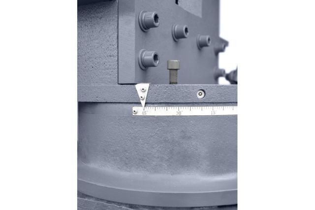 Ленточная пила по металлу CORMAK BS-440RH