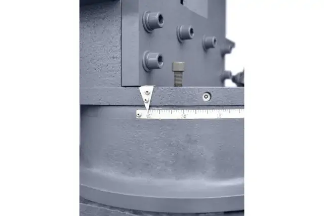 Ленточная пила по металлу CORMAK BS-440RH 8