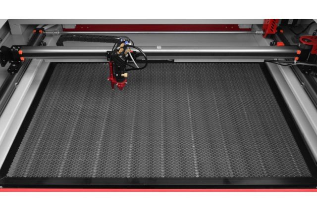 Лазер Cormak CO2 LC5070ZD1