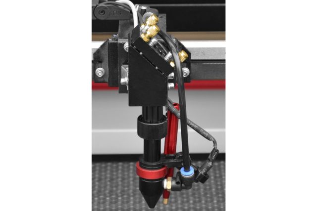 Лазер Cormak CO2 LC5070ZD1